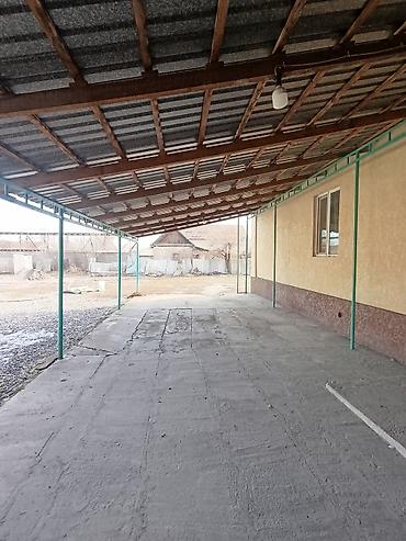 Продажа коттеджей и домов: 📌В селе Беловодское продается 2 дома на участке 26 соток. ▪️На — 4