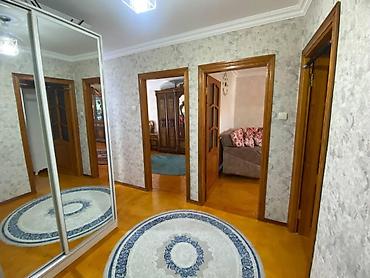 qazax rayonu: Bakı, 4 otaqlı, Köhnə tikili, m. Xalqlar Dostluğu, 72 kv. m — 2