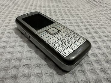 органайзер для телефонов: Nokia 6120 Classic, Б/у, цвет - Серый