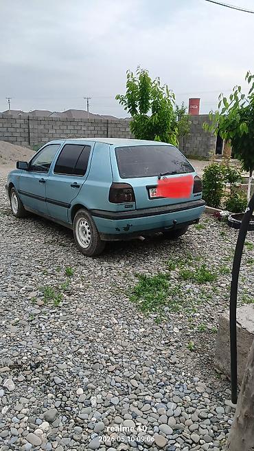 Унаа сатуу: Volkswagen Golf: 1992 г., 1.8 л, Кол менен иштөөчү, Бензин, Хетчбек — 1