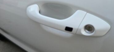 Kia: Kia Stonic: 2018 г., 1.4 л, Бензин, Универсал — 17