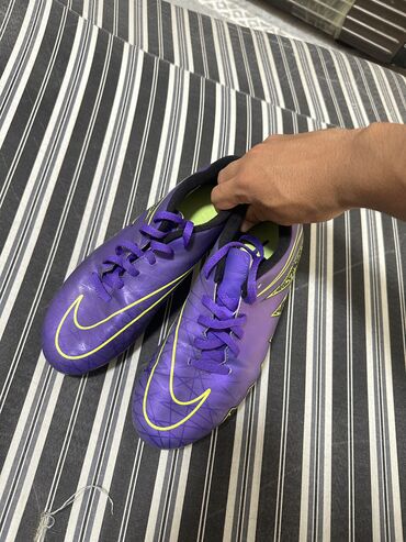 горная обувь: Бутсы Nike Hypervenom Размер: 24 см Us6 Eur38.5 uk5.5 Состояние