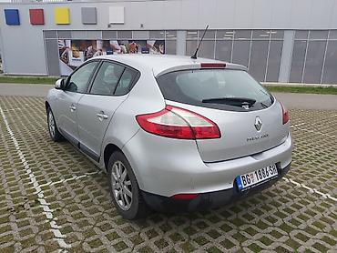 Renault: Renault Mégane III, 5-vrata hečbek, srebrna boja. - Motor: dizel — 7