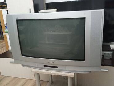 tesla tv na 12v: Tv 70 cm ekran ima daljinski ispravan 100 % bez ijedne ogrebotine nije na lalafo.rs tesla tv na 12v: Tv 70 cm ekran ima daljinski ispravan 100 % bez ijedne ogrebotine nije