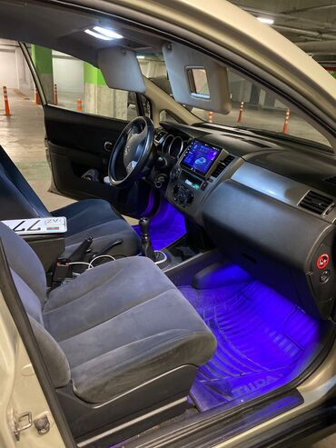 Nissan: Nissan Tiida sedan - Kül rəngə çalan açıq-bej eksteryer - 4 qapılı -da lalafo.az — 10 Nissan: Nissan Tiida sedan - Kül rəngə çalan açıq-bej eksteryer - 4 qapılı — 10