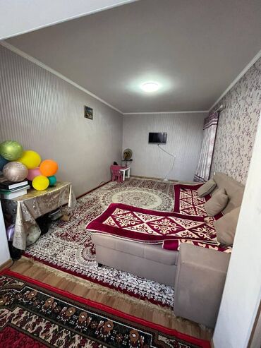 сдаю квартиру долгосрочно джал: 2 бөлмө, 37 кв. м, 105-серия, 2 кабат, Косметикалык ремонт