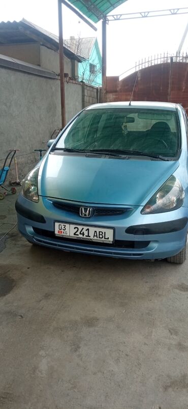 Honda: Honda Jazz: 2003 г., 1.3 л, Механика, Бензин, Хэтчбэк