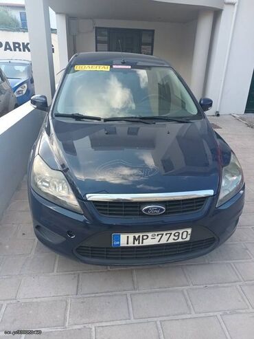 Ford: Ford Focus: 1.6 l | 2010 year | 130000 km. Hatchback