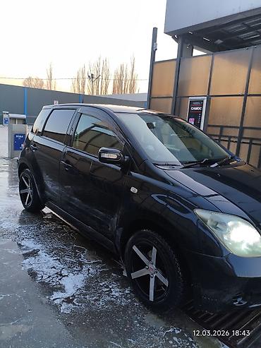 электромобиль тойота: Toyota Ist: 2003 г., 1.3 л, Автомат, Бензин, Хэтчбэк — 9