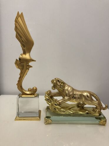 печатка золотой: Продаю статуэтки Тяжелые железные По 3000с Брали несколько лет назад
