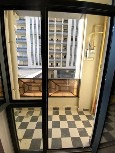 Yeni tikili: 28 May, 2 otaqlı, Yeni tikili, m. 28 may, 70 kv. m — 15