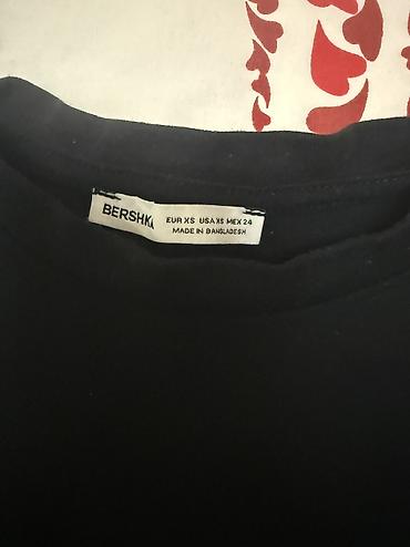 cins walvar: Bershka qısa qollu, yuvarlaq yaxalı qadın T‑şörtü (25 manata alinib) - — 4
