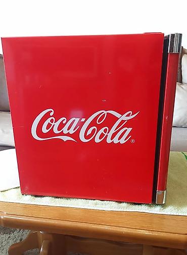 Frižideri: Mini frižider Coca-Cola - Mini frižider Coca Cola (Koka Kola) donešen — 3