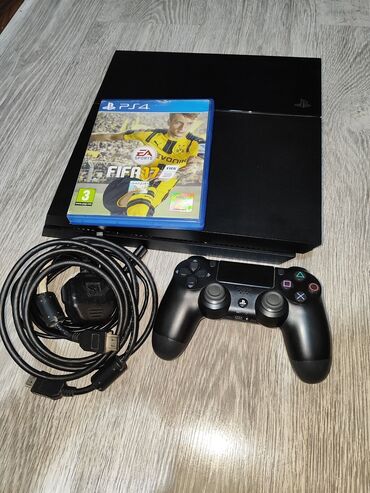 PS4 (Sony Playstation 4): Sony playstation 4/500GB Ideal veziyyetde Hec bir problemi yoxdu
