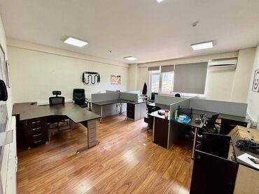 Ofislər: İCARƏYƏ VERİLİR!!! 28 MAY METROSU YAXINLIĞINDA 940 KVM 16 MƏRTƏLİ — 2