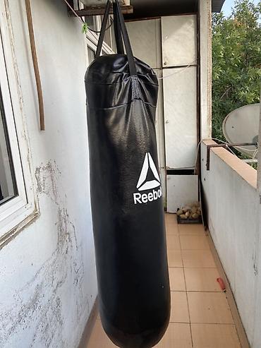 sumka kişi: Reebok boks kisəsi – ciriği falan yoxdu, isteseniz doldura bilersiz — 2