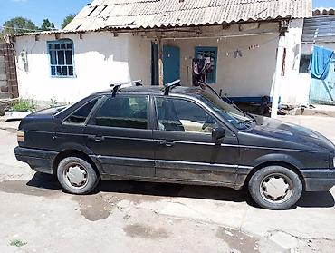 pass: Volkswagen Passat: 1990 г., Механика, Седан — 6