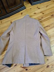 Paltolar: Salam pol palto satlr 1 defe geyinib tezeden seçilmir. kaşmir 260mat — 7