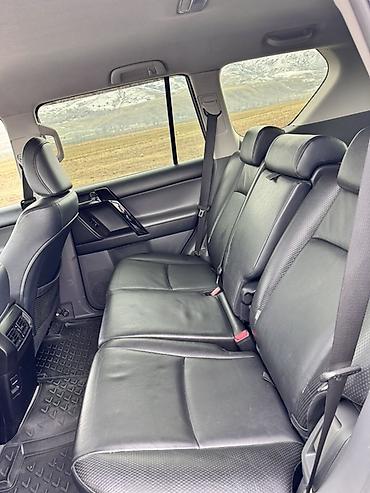 Toyota: Toyota Land Cruiser Prado: 2013 г., 4 л, Автомат, Бензин, Внедорожник at lalafo.kg — 9 Toyota: Toyota Land Cruiser Prado: 2013 г., 4 л, Автомат, Бензин, Внедорожник — 9