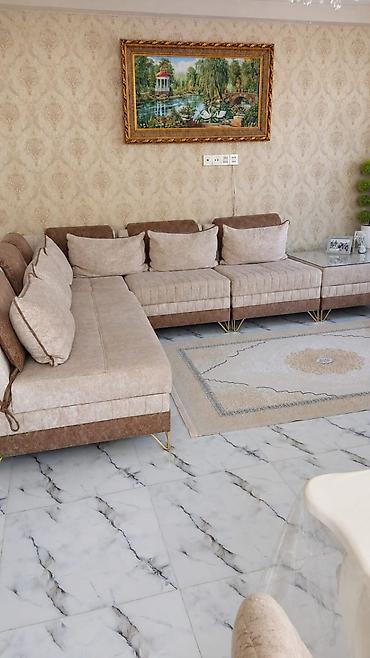 Divan satılır 600₼. pufik var. Ünvan binə atçılıq. 0240. Fatimə99 E
