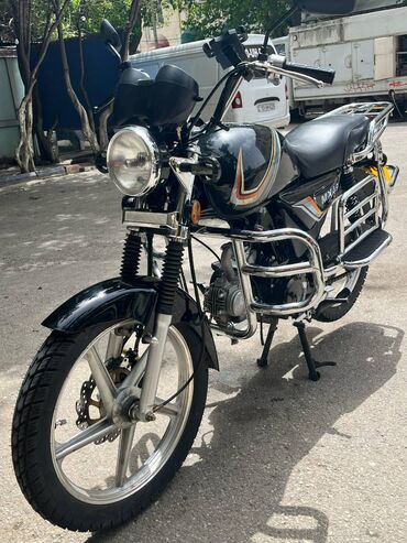 шлем для мотоцикла баку: - Mx49, 50 sm3, 2024 il, 15000 km