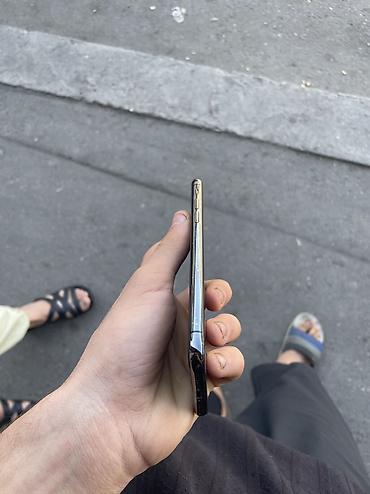 13 ipone: IPhone X, 64 GB, Qara — 5