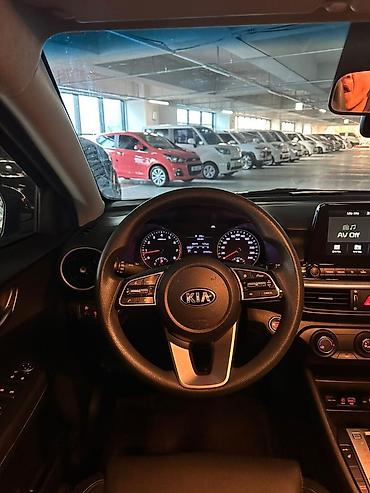Kia: Kia K3: 2019 г., 1.6 л, Бензин, Седан — 3