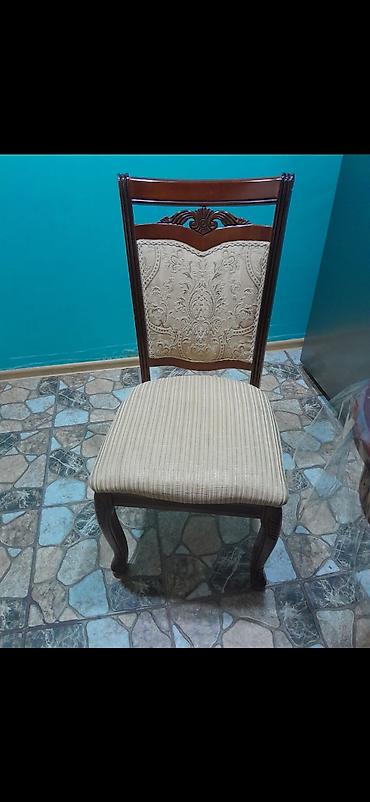 malaziya stol: Qonaq otağı üçün, İşlənmiş, Açılmayan, Oval masa, 6 stul — 1