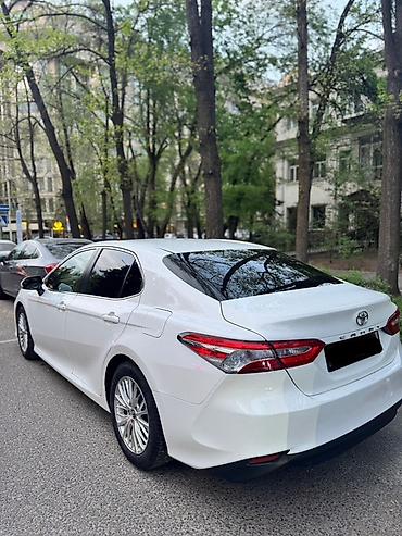 corolla 2016: Toyota Camry: 2018 г., 2.5 л, Автомат, Бензин, Седан — 4