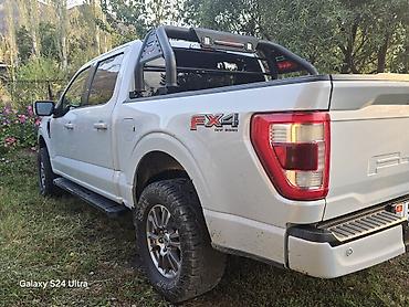 на пикап: Ford F-150: 2021 г., 3.5 л, Автомат, Бензин, Пикап — 5