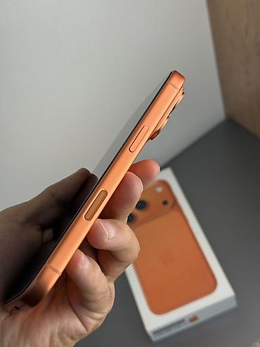 samsung zip: IPhone 17 Pro, Б/у, 512 ГБ, Оранжевый, Защитное стекло, Чехол, Кабель, 91 % — 8