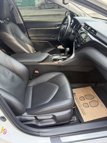 Toyota: Toyota Camry: 2018 г., 2.5 л, Автомат, Бензин, Седан — 8