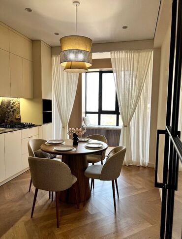 Продажа квартир: 3 комнаты, 97 м², Элитка, 8 этаж, Евроремонт
