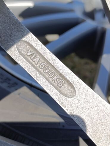 Колеса в сборе: Колеса в сборе R 18, Всесезонная, Б/у, Комплект, Легковые, Литые — 13