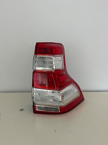 Ehtiyat hissələri: Toyota Land Cruiser arxa sağ stop feneri (tail light) Orginal öz — 1