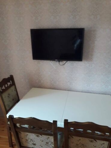 Uzunmüddətli kirayə mənzillər: Mənzil kirayə verilir. 2 otaq (1-2 düzəlmə). 5.3 mər, 40 kv Sabunçu — 12