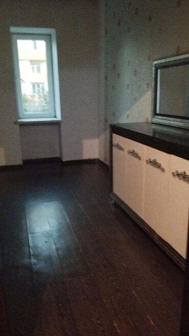 Köhnə tikili: Satılır Bakıxanovda Asan xidmətə yaxın qanuni 1 otaq 2 otağa predilka -da lalafo.az — 3 Köhnə tikili: Satılır Bakıxanovda Asan xidmətə yaxın qanuni 1 otaq 2 otağa predilka — 3