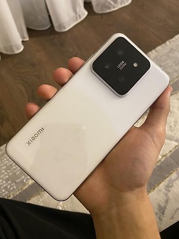 256: Xiaomi, 14, Б/у, 256 ГБ, цвет - Белый, 2 SIM — 1
