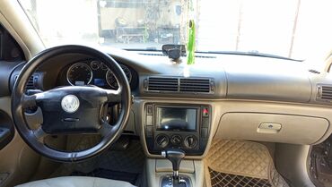 Volkswagen: Volkswagen Passat: 1.8 l | 2003 il Sedan — 7