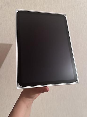 ipadlar: Apple iPad A-16 planşet - Rəng: Gümüş - İstehsal tarixi: Fevral 2025 — 2