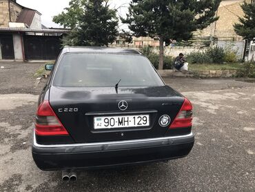 xezer avtomobil krediti 2022: Mercedes-Benz B 200: 0.2 л | 1994 г. Седан