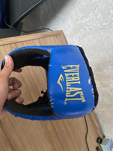 şuadan qoruyan eynək: Everlast boks/kikboks üçün başlıq - Rəng: mavi, qara detallarla - — 2