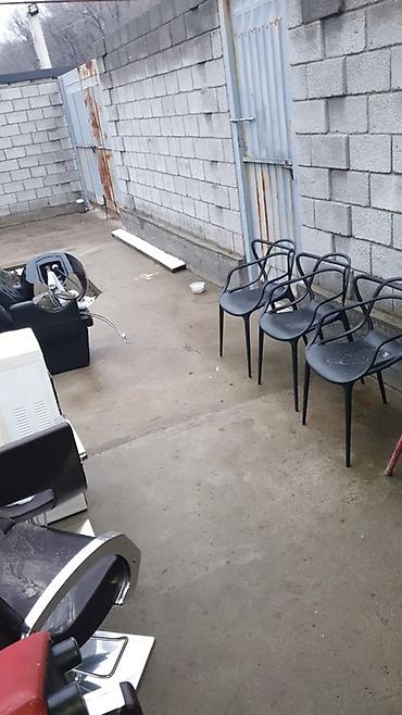 Другое оборудование для салонов красоты: Продается салонная мебель. Недорого. Мойка 1шт 19000с Кресла 3шт — 5