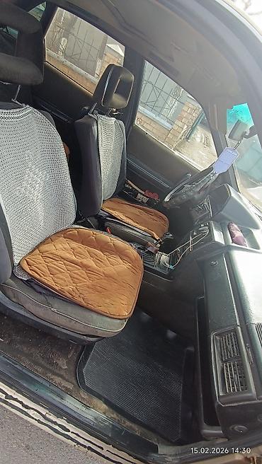 Audi: Audi 100: 1987 г., 1.8 л, Механика, Бензин, Седан — 4