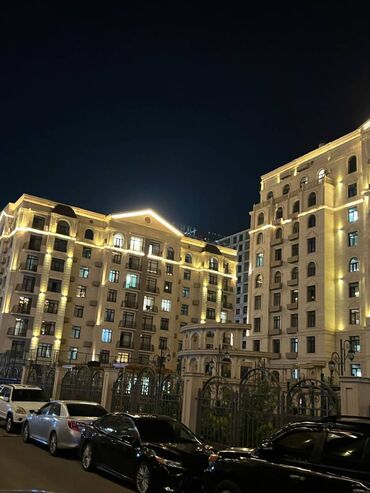 сдаётся квартира рядом рынок дордой: 2 бөлмө, 72 кв. м, Элитка, 10 кабат, Дизайнердик ремонт