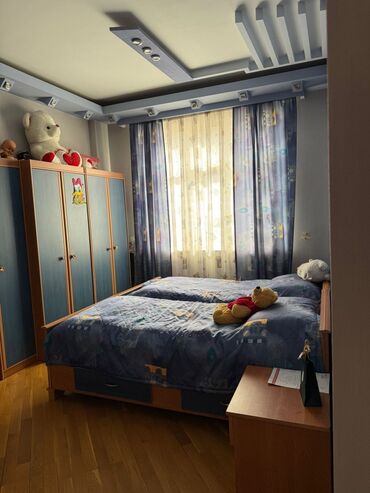 заказать кровать: Для девочки и мальчика, 2 односпальные кровати