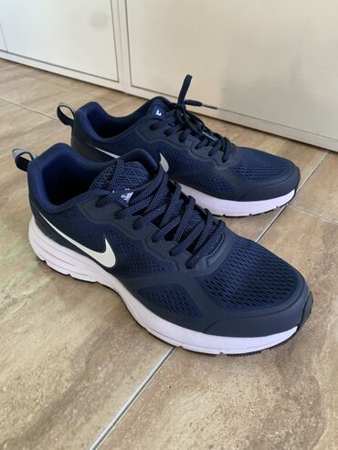 обувь для бега: Мужские кроссовки Nike.Реплика хорошего качества.Мягкая стелька и