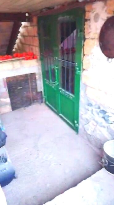 Həyət evləri və villaların satışı: 3 otaqlı, 670 kv. m, Kredit yoxdur, Orta təmir — 37