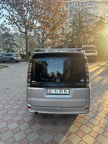 Honda: Honda Stepwgn: 2004 г., 2.4 л, Автомат, Бензин, Минивэн — 5