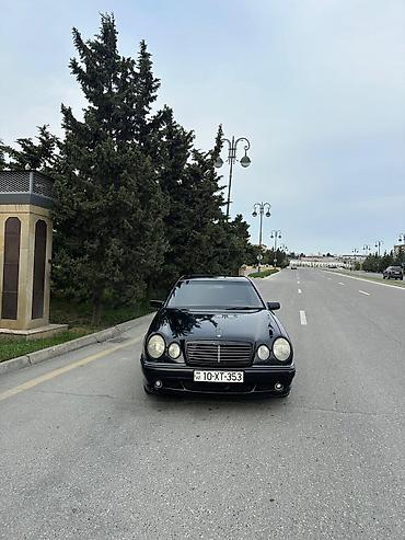w210 panel: Mercedes-Benz E-Class W210 sedan - Kuzov: 4 qapılı sedan, qara rəng - — 3